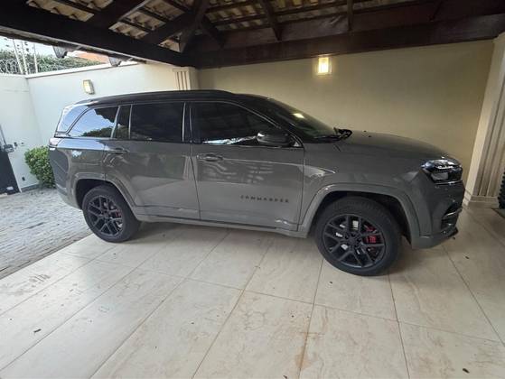 JEEP COMMANDER 2.0 HURRICANE 4 TURBO GASOLINA BLACKHAWK AT9